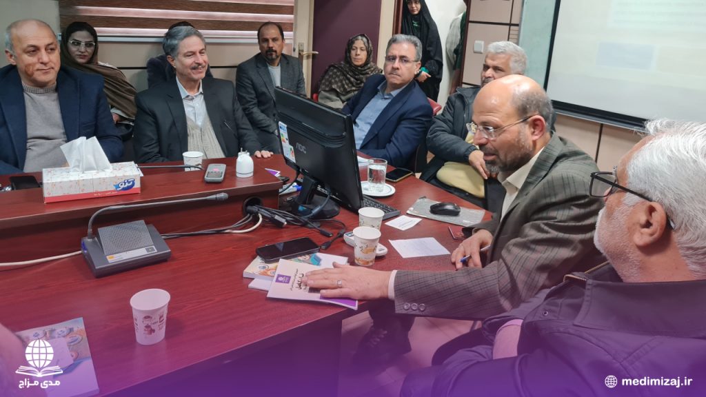 گزارش نشست هماندیشی «نان کامل» با حضور متخصصان طب ایرانی و حوزه تغذیه 3 نان01